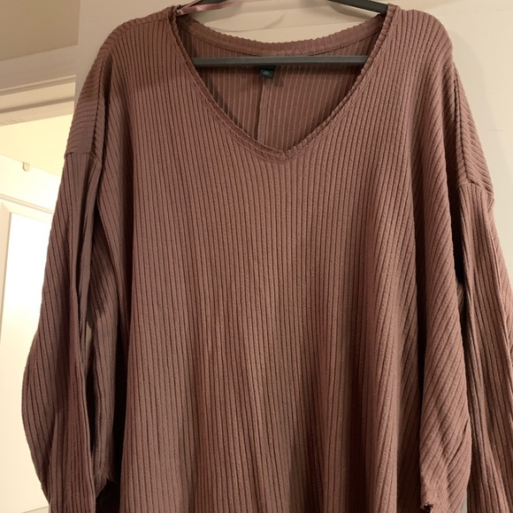 Wild Fable long sleeve fuzzy soft oversized top. Size xxl in a mauve color. - Picture 1 of 3